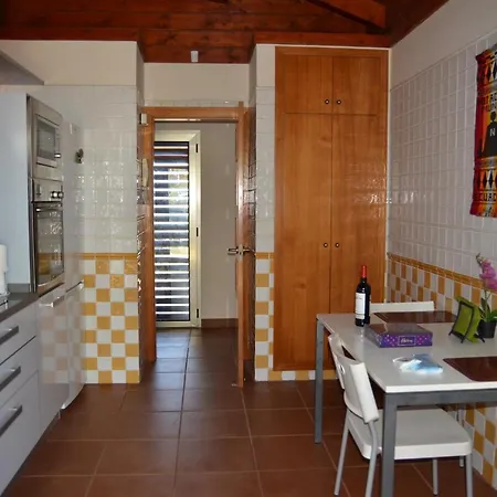 Atlantic Views * El Pris